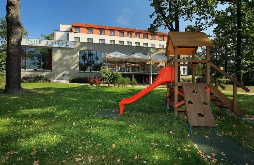 PARKHOTEL HLUBOKÁ NAD VLTAVOU, Frauenberg Hluboká nad Vltavou